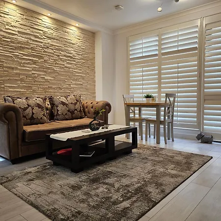 In The Heart Of Plovdiv&free Parking Apartment