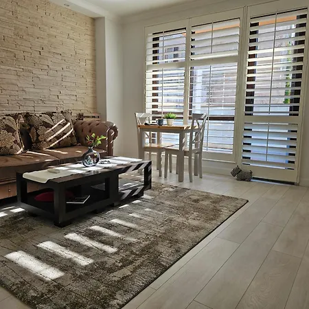 Center-near Old Town,kapana,free Parking And High Speed Wi-fi