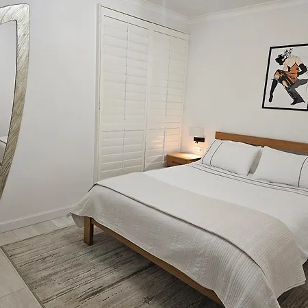 Center-near Old Town,kapana,free Parking And High Speed Wi-fi *