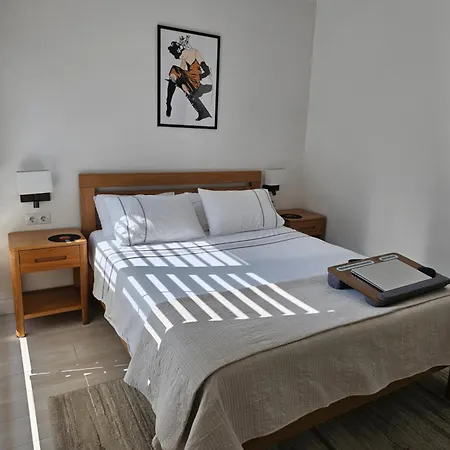 Apartment Center-near Old Town,kapana,free Parking And High Speed Wi-fi *