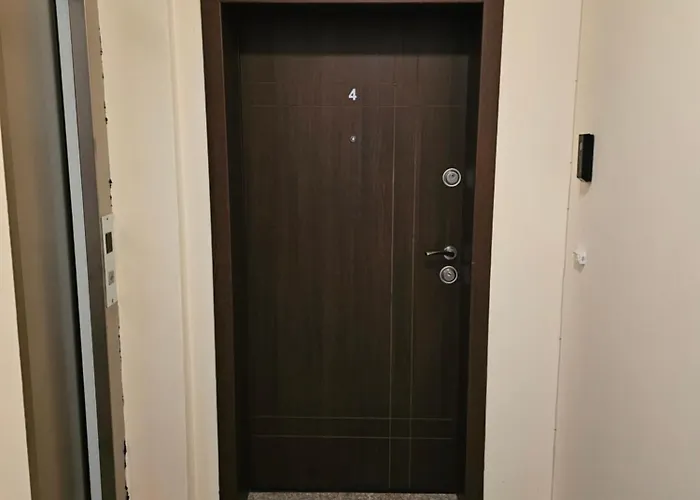 In The Heart Of Plovdiv&free Parking شقة